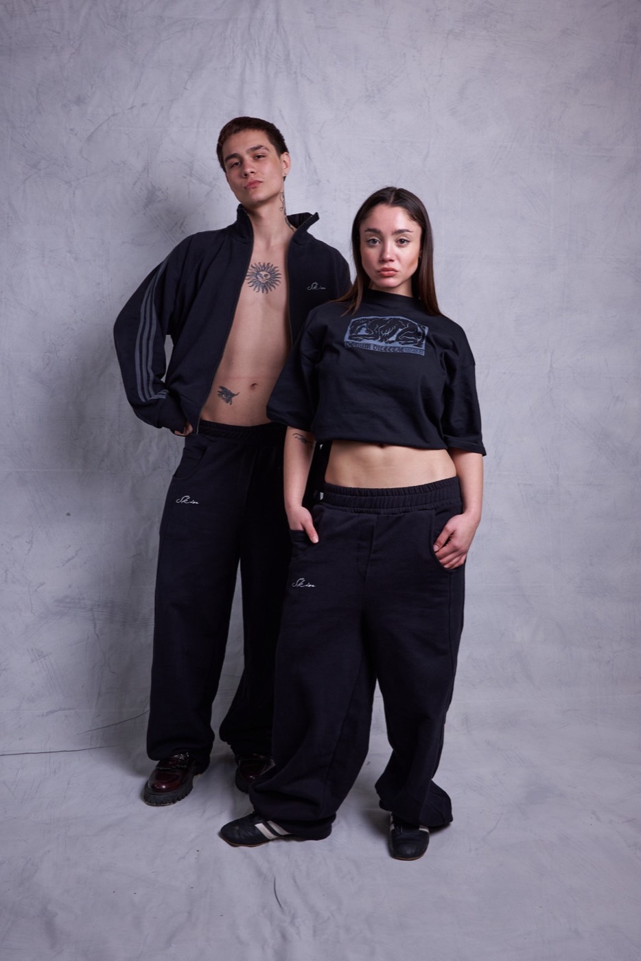 Skin&Clo: pareja de cuerpo entero